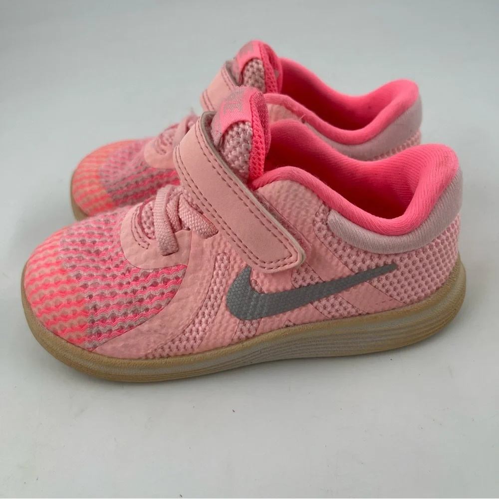 Nike Girl’s Revolution 4 - SZ 7C - Pink Hook & Loop Mesh Sneakers Shoes